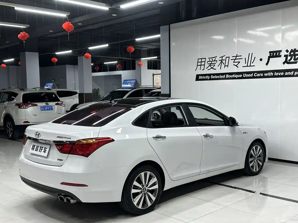Mistra 1.6 T Auto Intelligent GLS