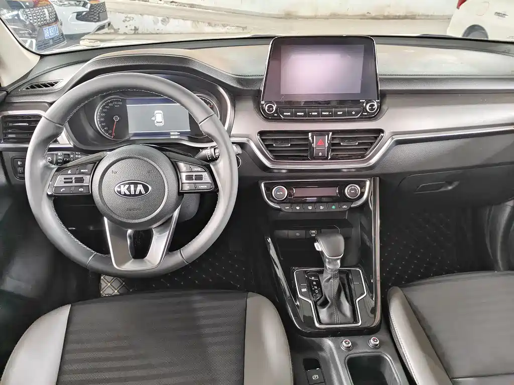 Sportage 2.0 L Auto Smart Enjoyment Luxury