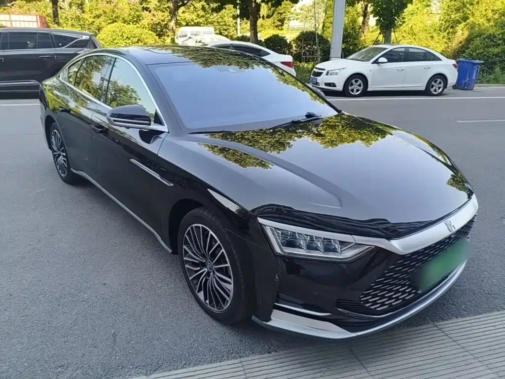 Han DM 4 WD Performance Luxury
