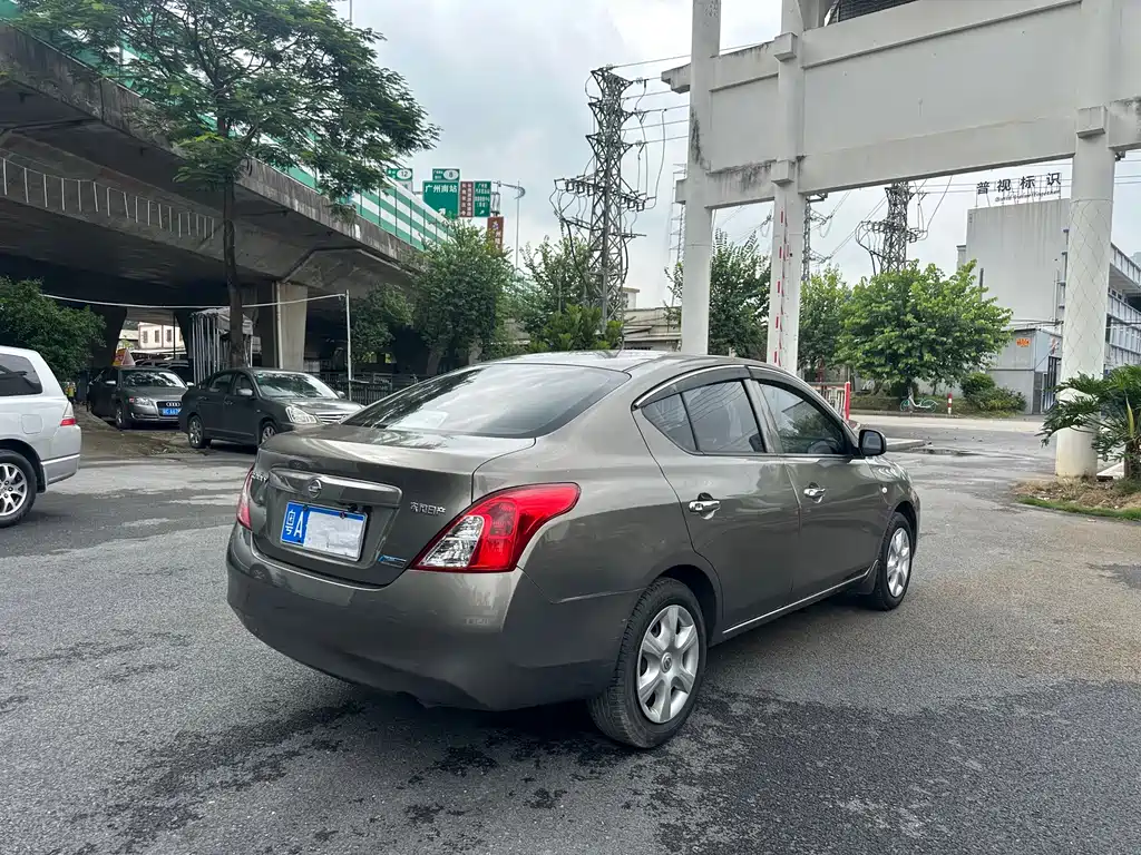 Sunny 1.5 XE CVT Comfort