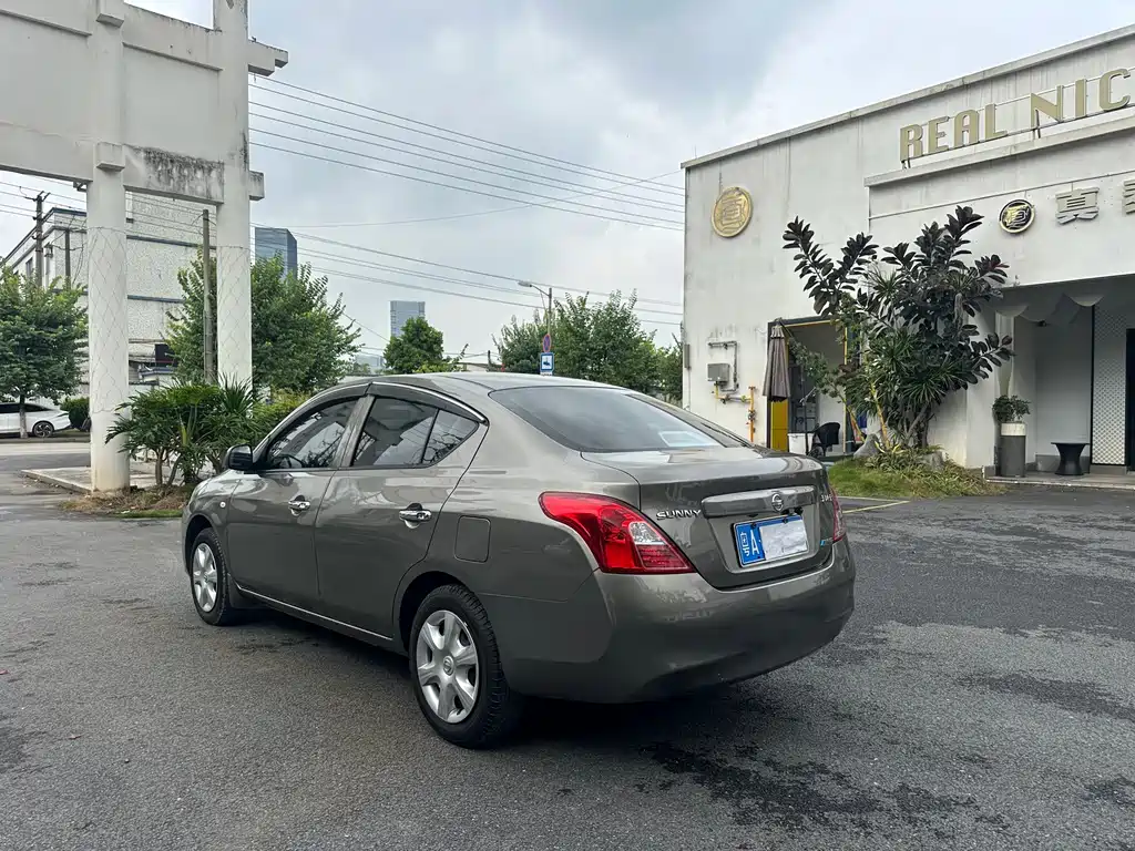 Sunny 1.5 XE CVT Comfort