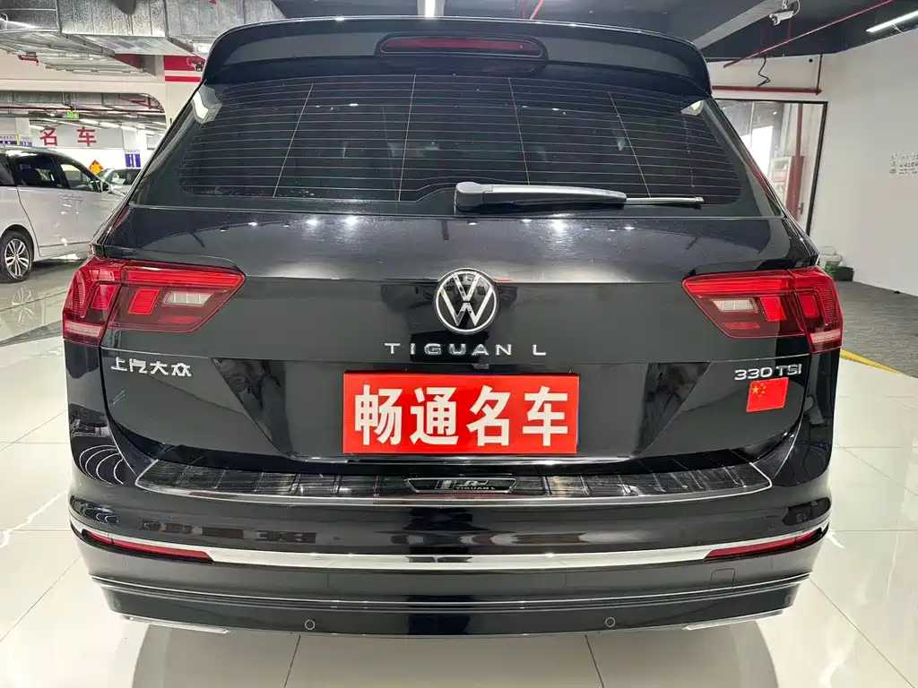 Tiguan L 330 TSI Auto 2 WD R-Line Premium