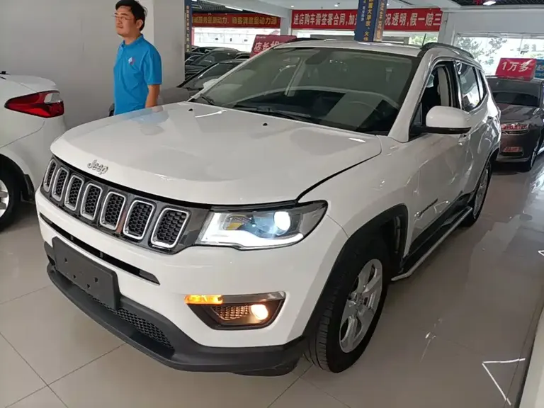 Jeep Compass 200 T Auto Home Enjoyment