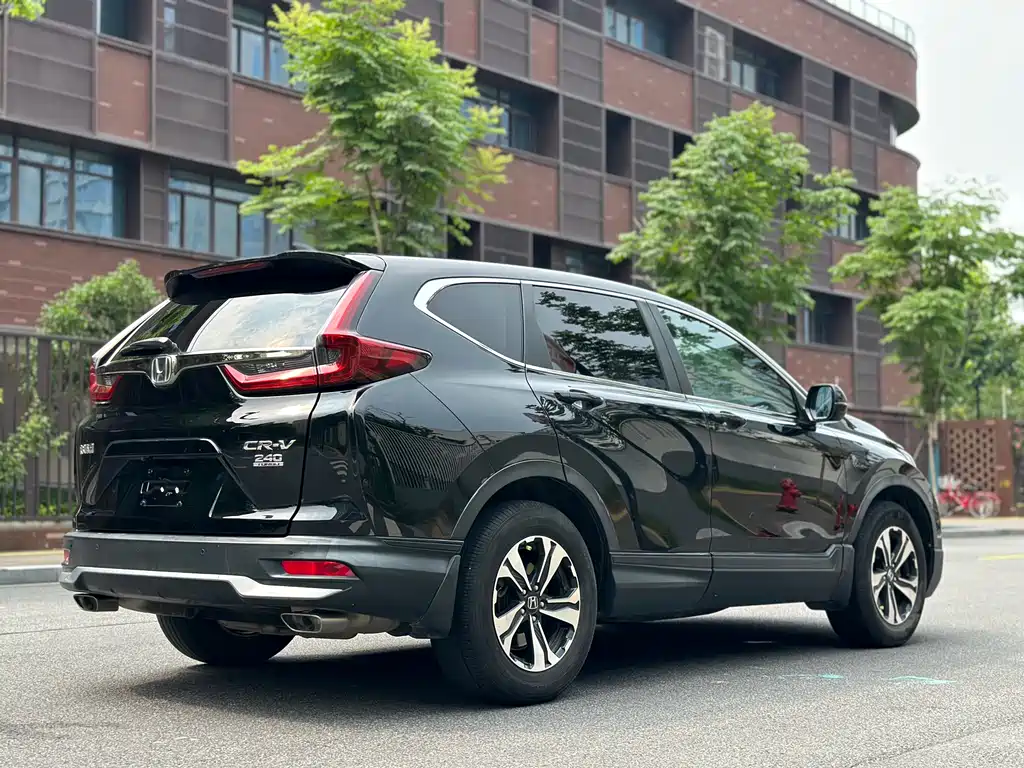 Honda CR-V 240 TURBO CVT 2 WD Urban