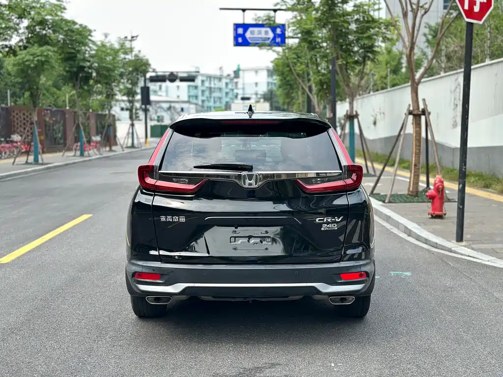 Honda CR-V 240 TURBO CVT 2 WD Urban