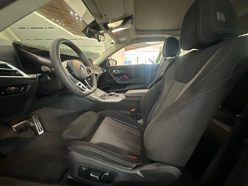 BMW 2 Series (Import) 225 i M Sport Night Package