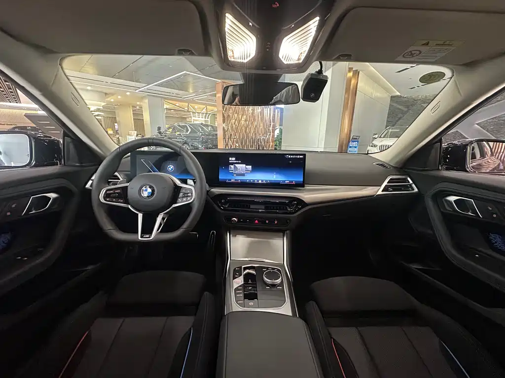 BMW 2 Series (Import) 225 i M Sport Night Package