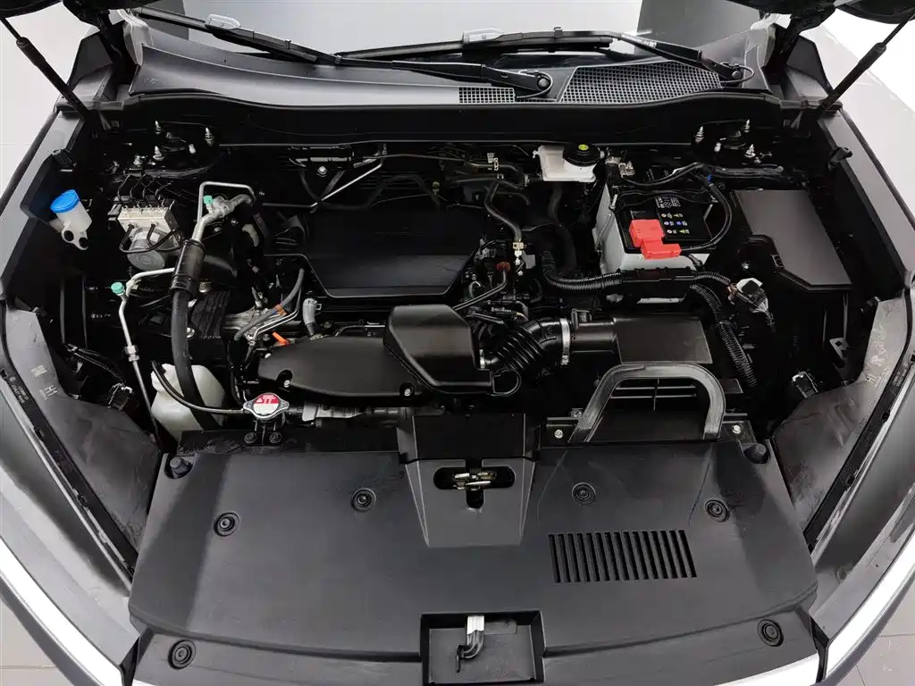 Breeze 240 TURBO 2 WD Luxury 5-seat