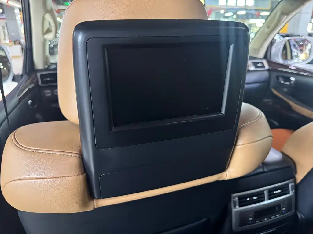 Lexus LX LX570 Middle East