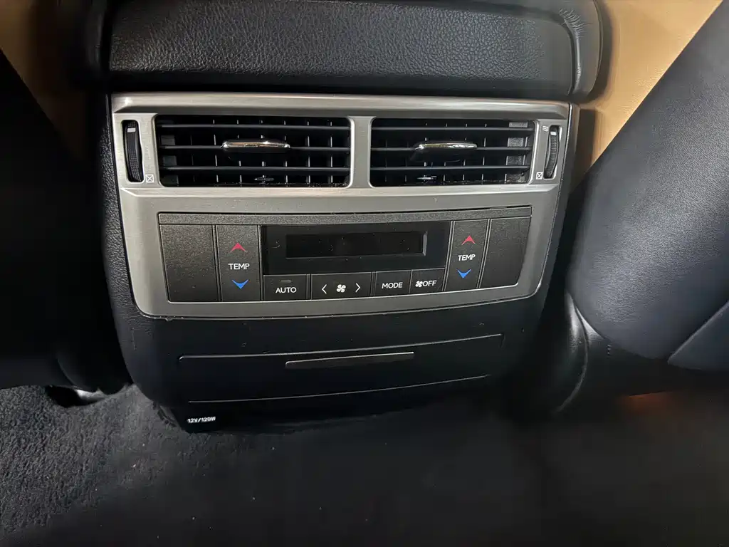 Lexus LX LX570 Middle East