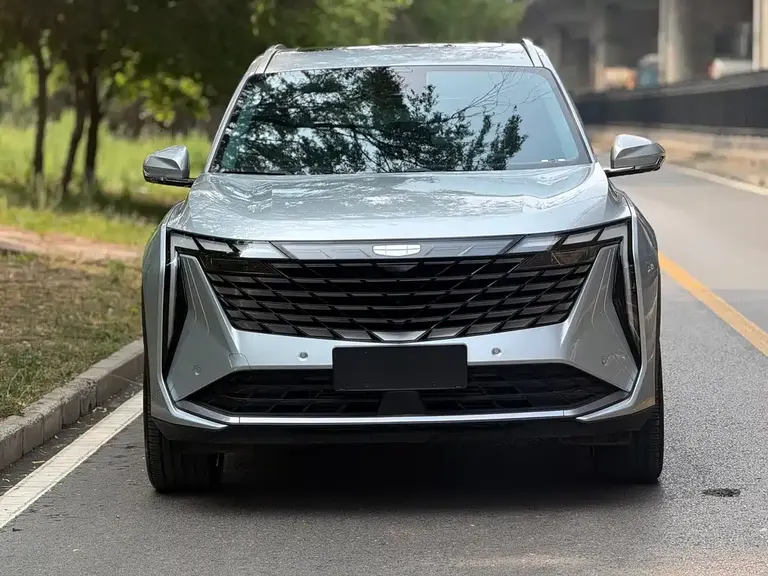 Geely Boyue L 1.5 TD DCT Distinguished
