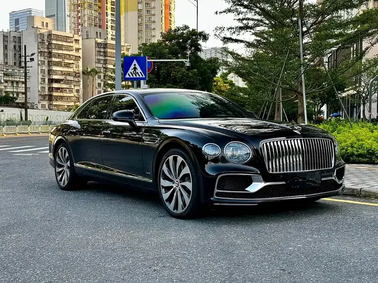 Bentley Flying Spur 4.0 T V8 Standard