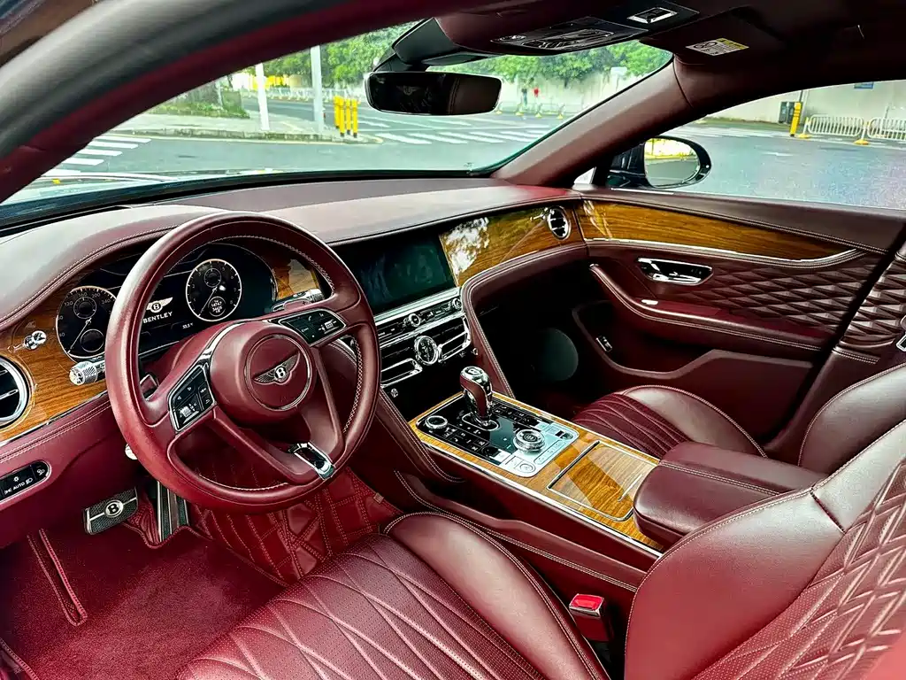 Flying Spur 4.0 T V8 Standard