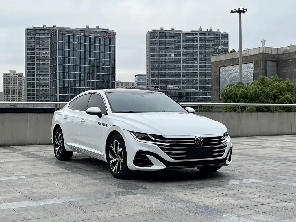VW CC 330 TSI Dazzle