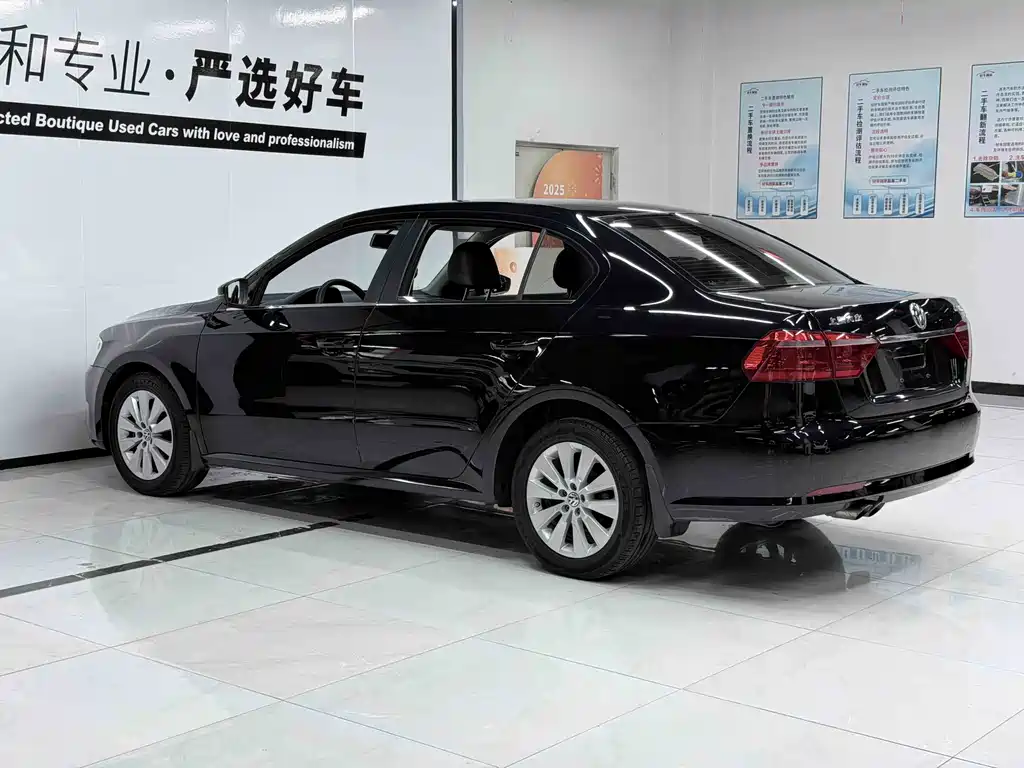 Lavida 朗逸 2013款 改款 1.4 TSI 手动豪华版