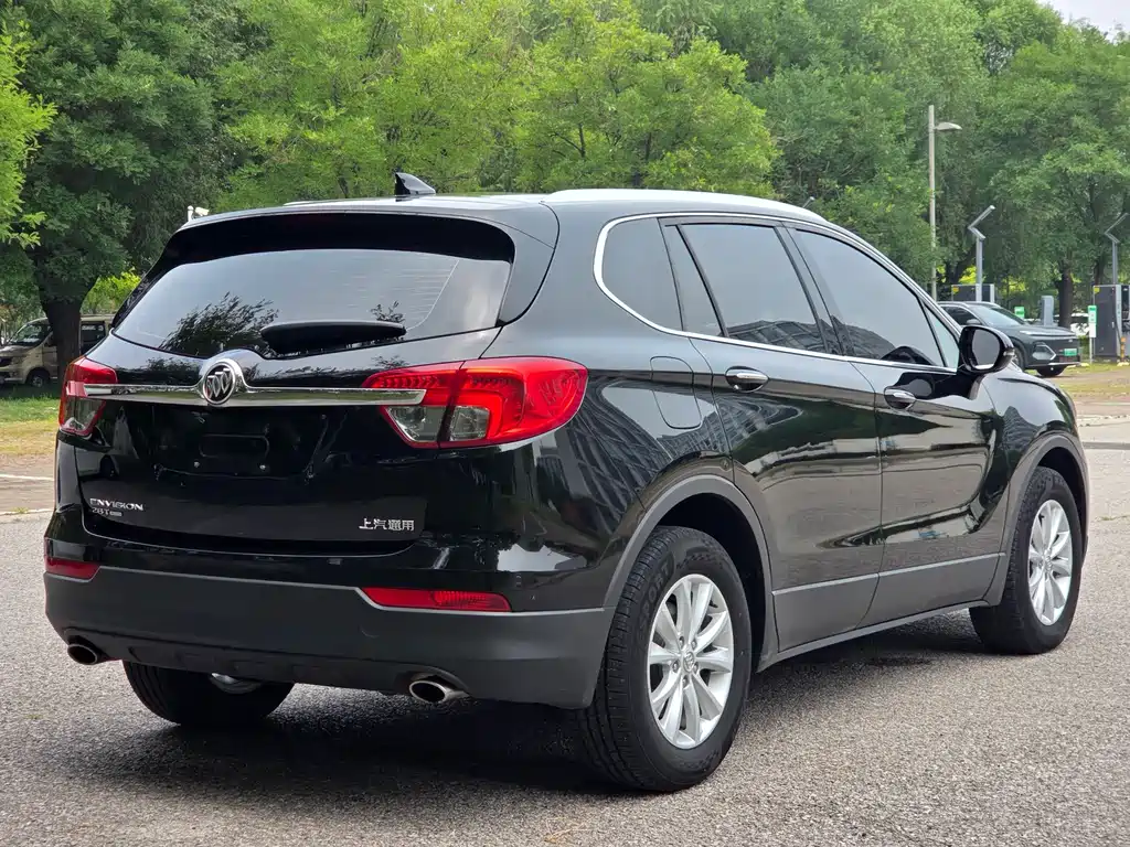 Envision Plus 28 T 4 WD Luxury
