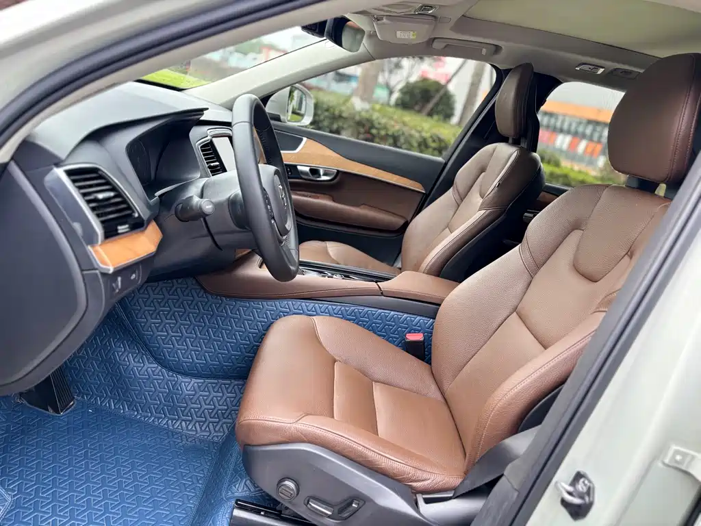 Volvo XC90 T6 Smart Ease Luxury 7-seat