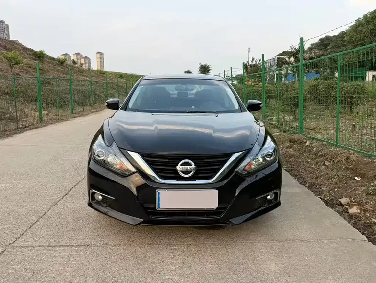Nissan Teana 2.0 L XL Smart Progress
