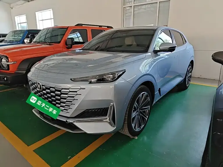 Changan UNI-K 2.0 T AWD Distinguished