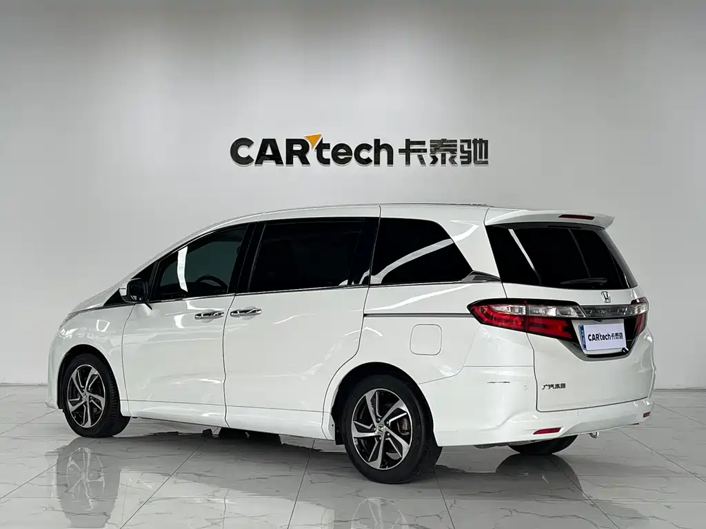 Odyssey 2.4 L Supreme