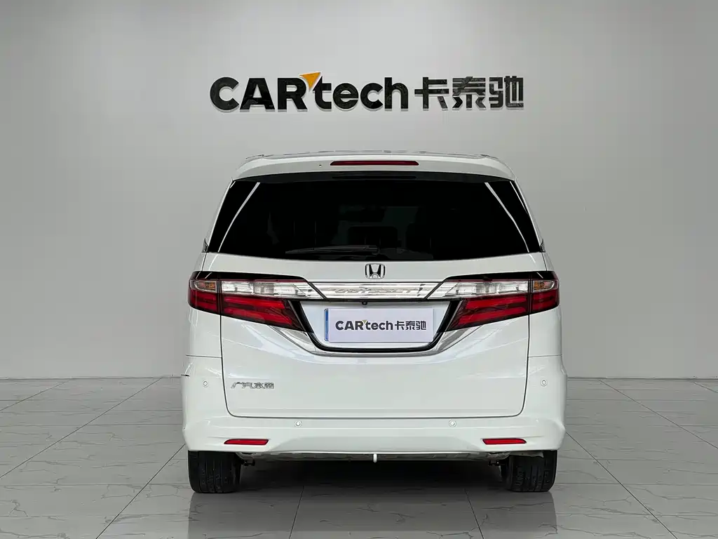 Odyssey 2.4 L Supreme