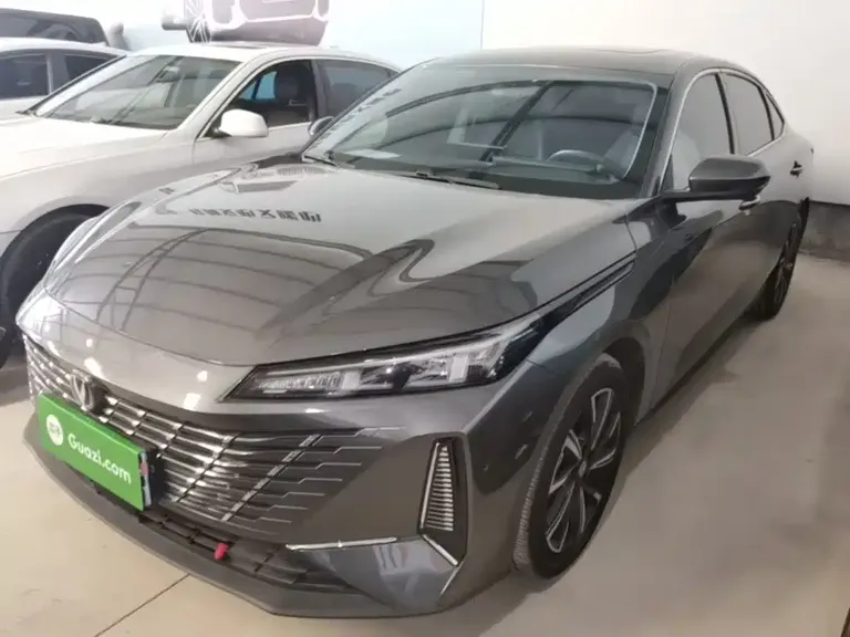 Changan Eado Blue Whale 1.5 T 500 Bar Distinguished