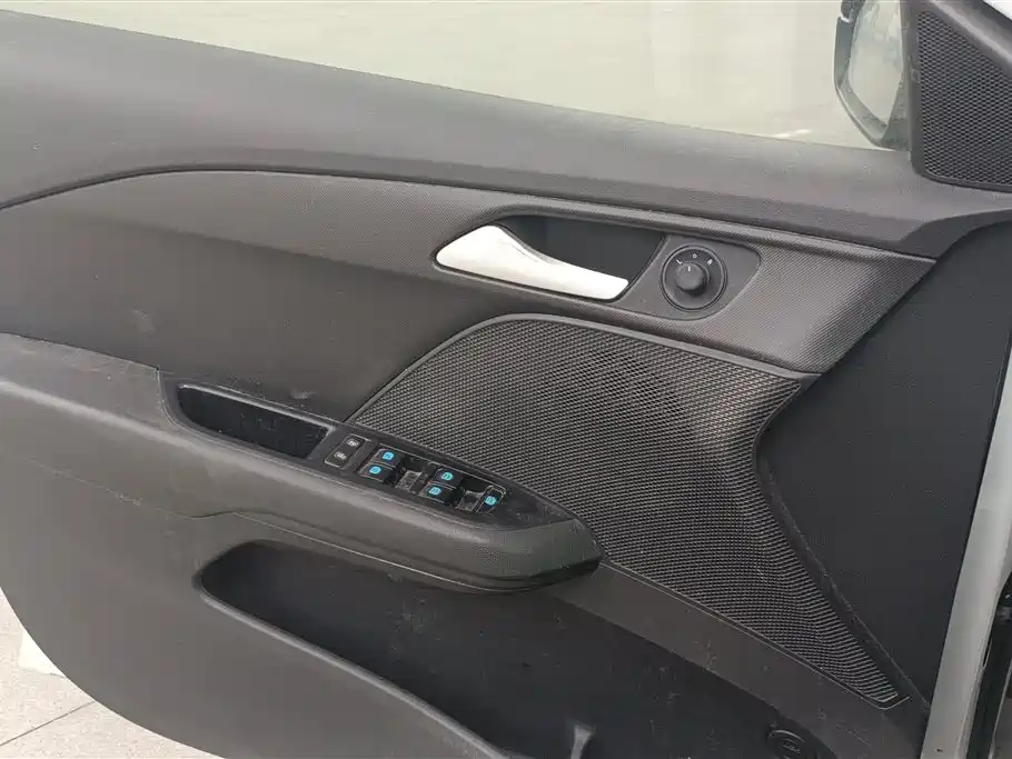 Cavalier 320 Auto Delight Sunroof