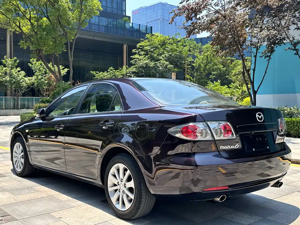 Mazda 6 2.0 L Auto Fashion