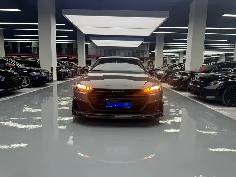 Audi A7 45 TFSI Select