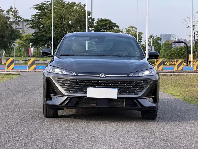 Changan Eado 逸动 2026款 第四代 1.5 T 500 Bar 智享型