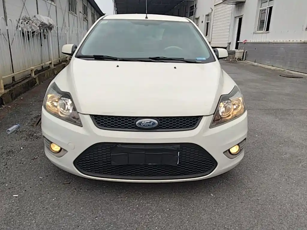 Focus Hatchback Classic 1.8 L Auto Basic