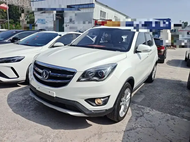 Changan CS35 1.6 L Manual Luxury