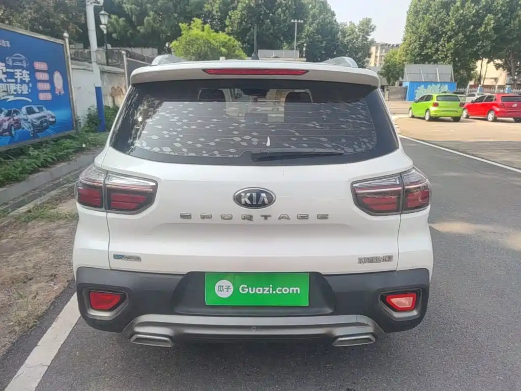 Sportage 智跑 2019款 2.0 L 手动时尚版