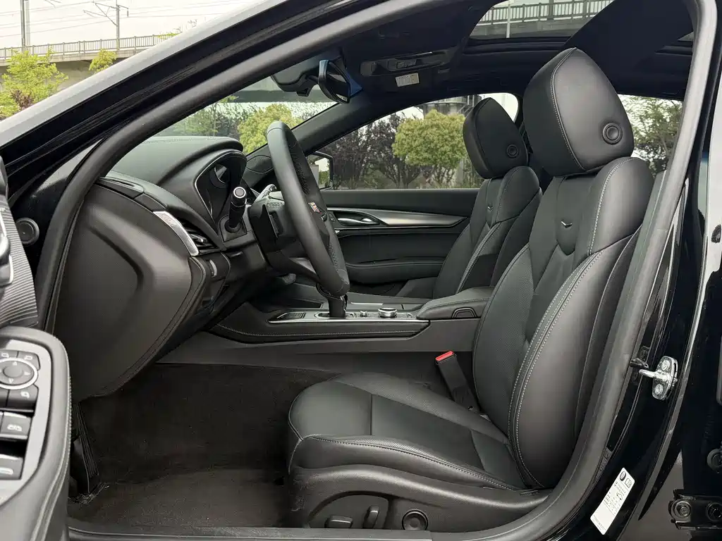 Cadillac CT5 28 T Luxury