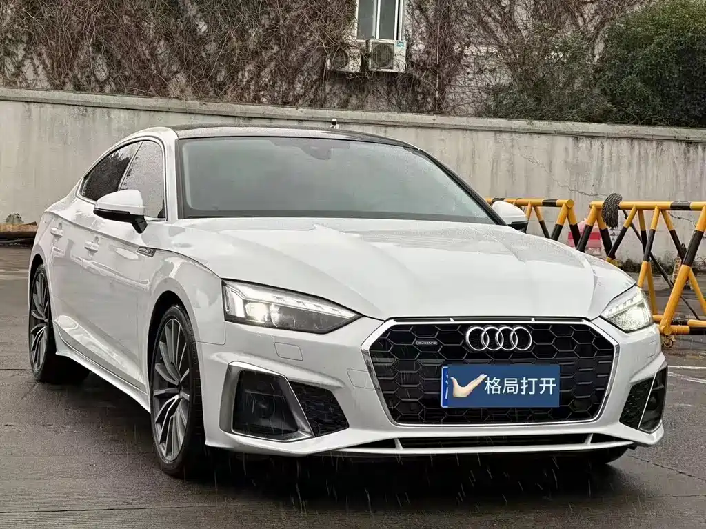 Audi A5 (Import) Sportback 40 TFSI Fashion Dynamic