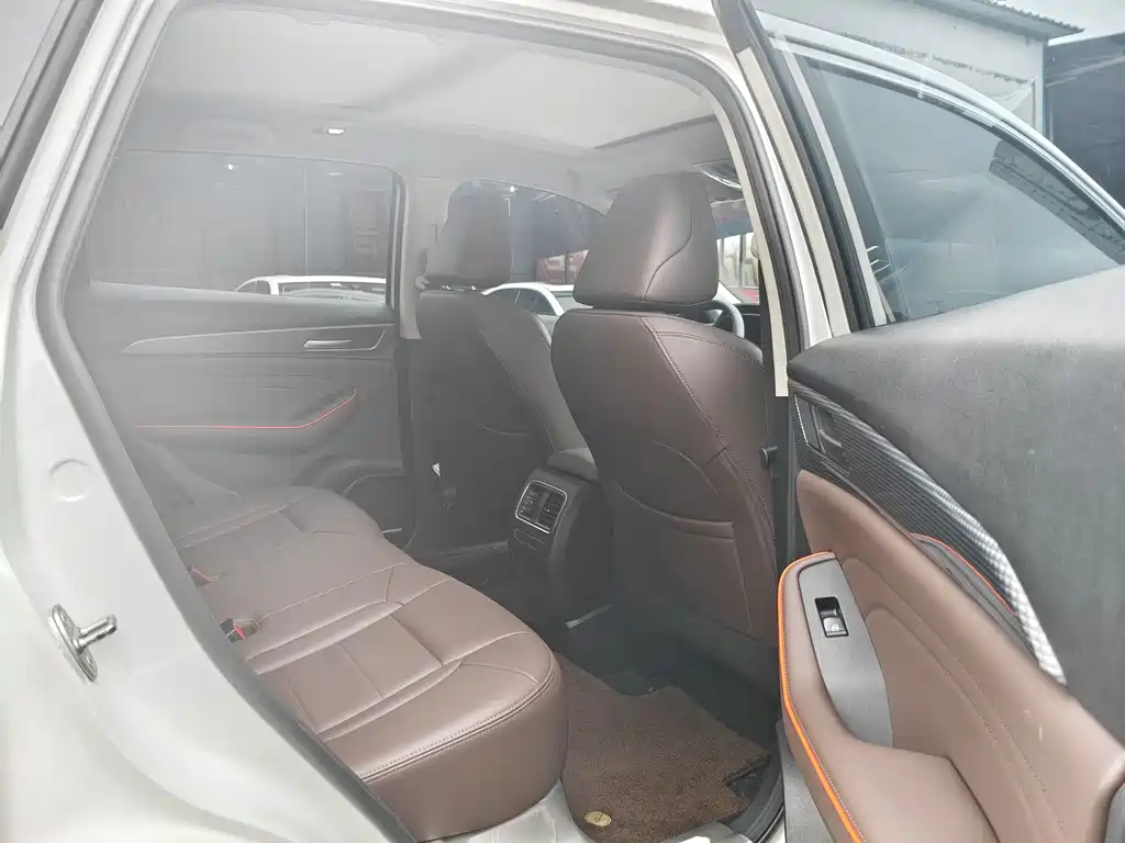 Haval F7 1.5 T 2 WD i Trend