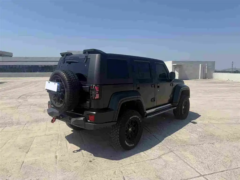 BAIC BJ40 2.0 D Blade Hero Glory