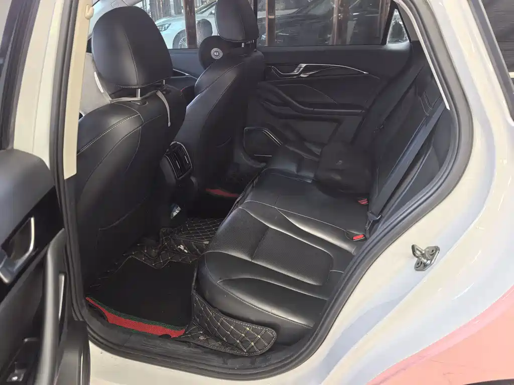 Besturn B70 1.5 T Auto Joy