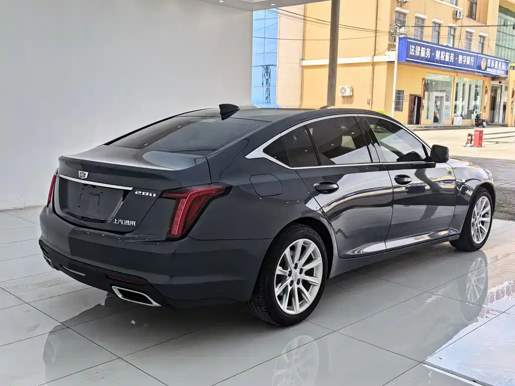Cadillac CT5 28 T Style