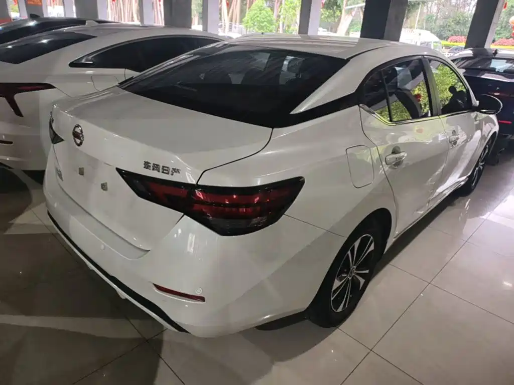 Sylphy 1.6 L XL CVT Joy
