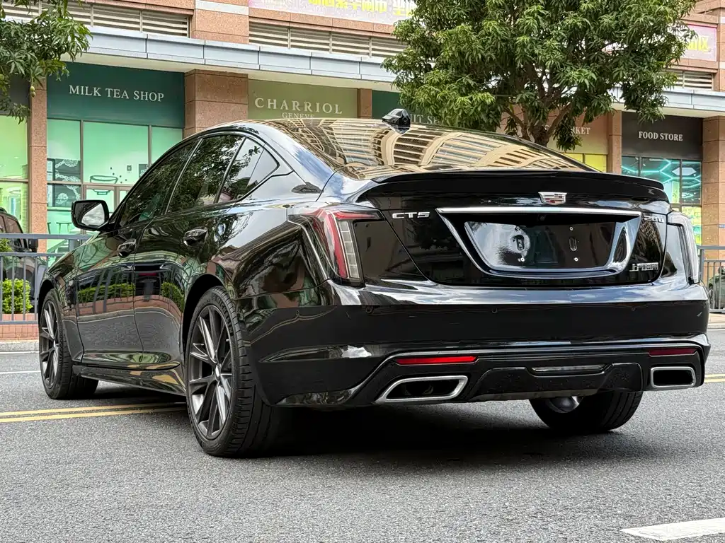 Cadillac CT5 28 T Platinum Sport