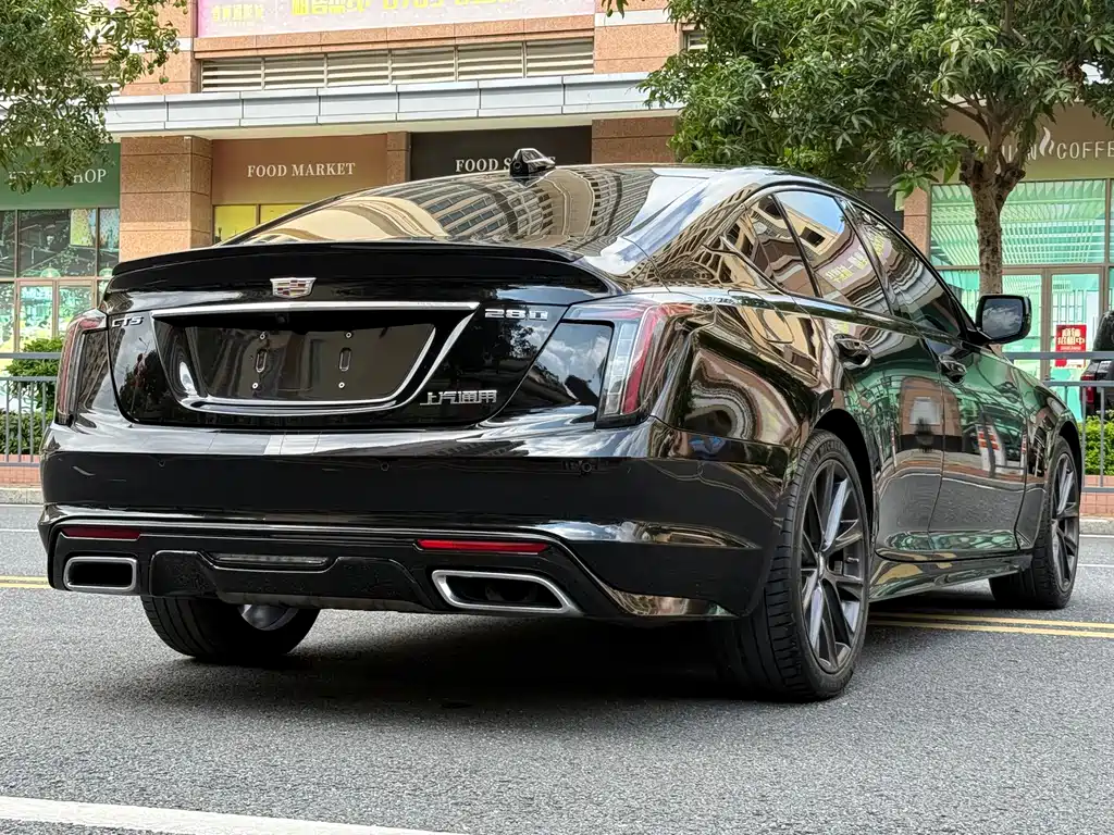 Cadillac CT5 28 T Platinum Sport