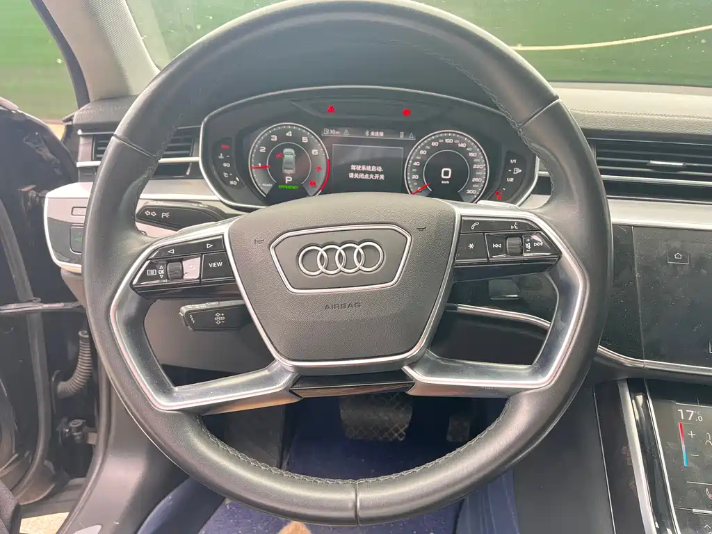 Audi A8 A8 L 50 TFSI quattro Comfort