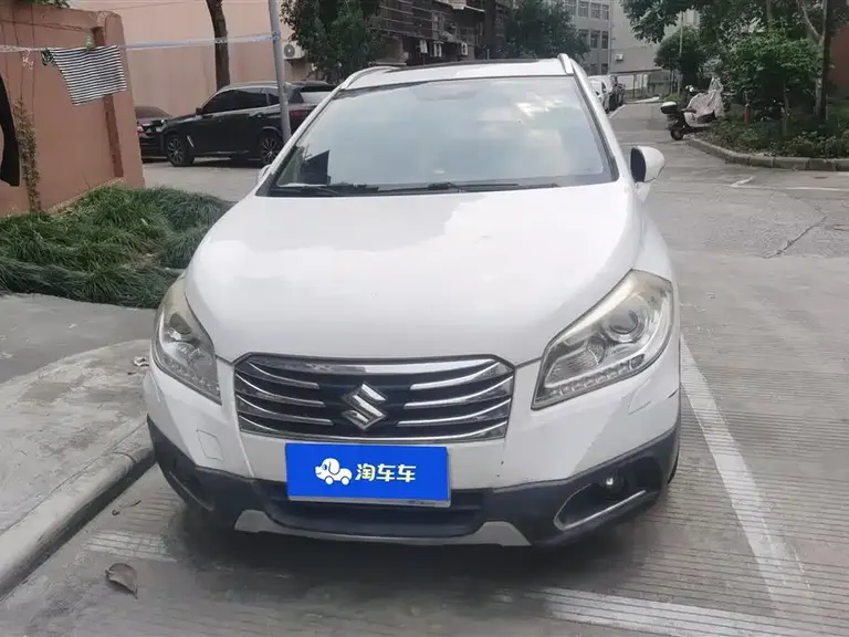 Suzuki S-Cross 1.6 L CVT 2 WD Elite