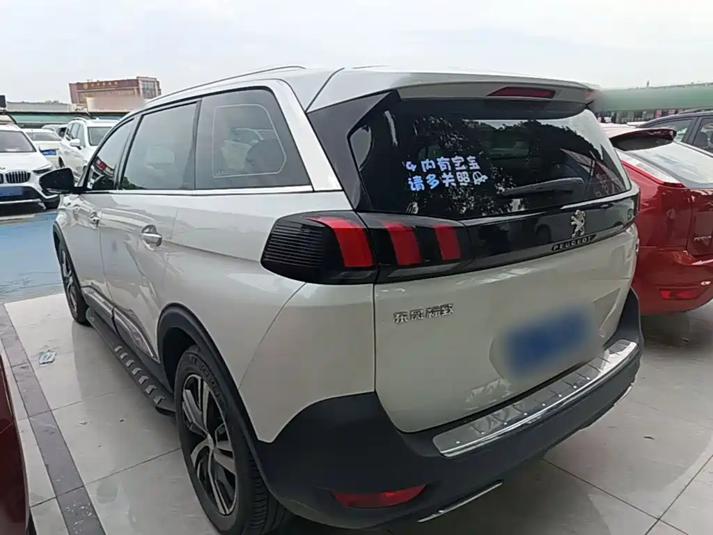 Peugeot 5008 350 THP 7-seat Elite