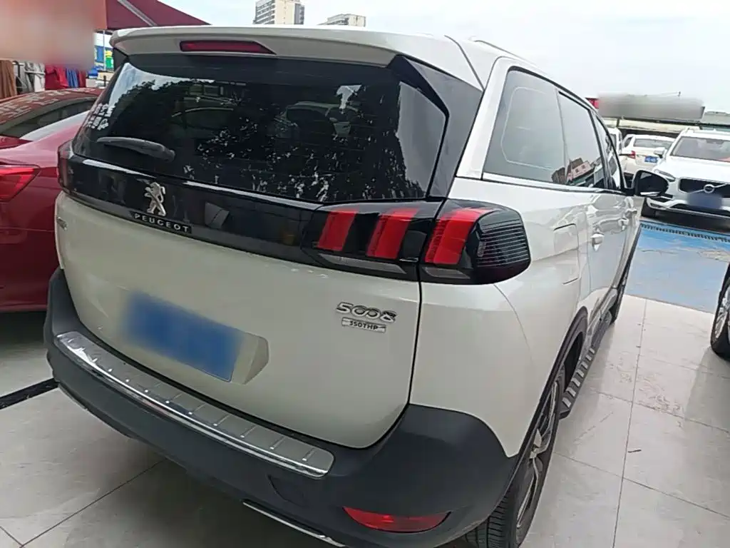 Peugeot 5008 350 THP 7-seat Elite