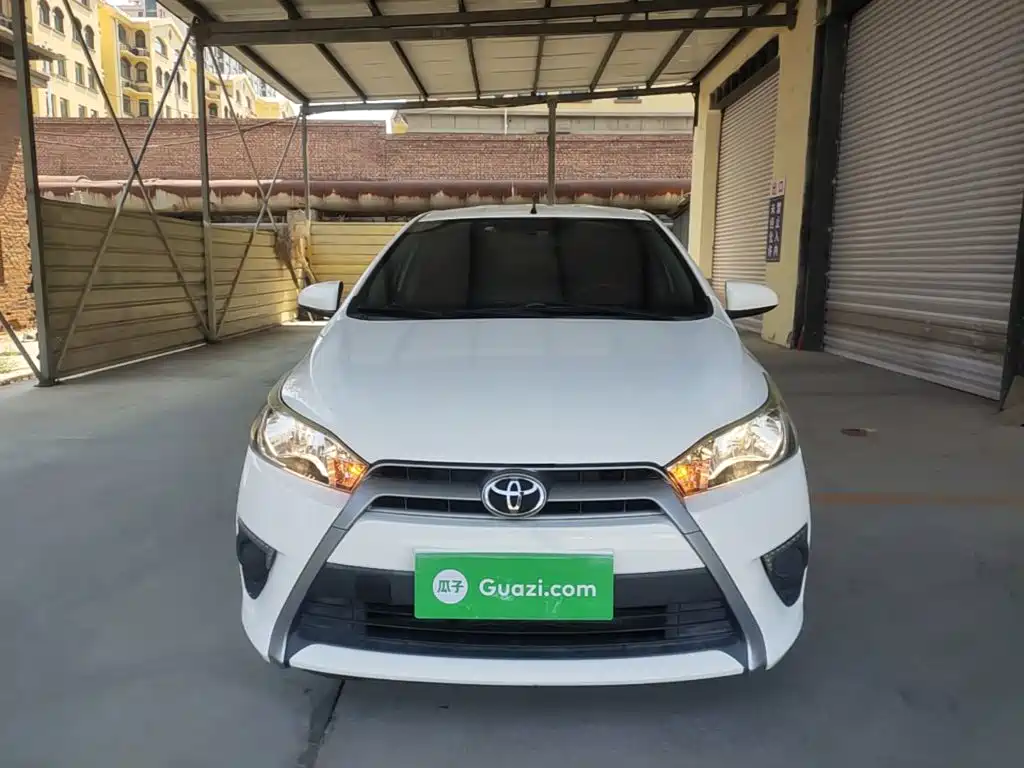 YARiS L Zhixuan 1.5 E Auto Charm Motion