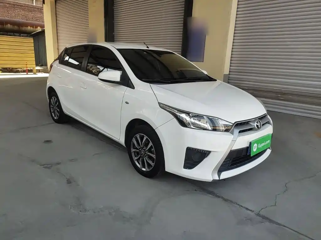 YARiS L Zhixuan 1.5 E Auto Charm Motion