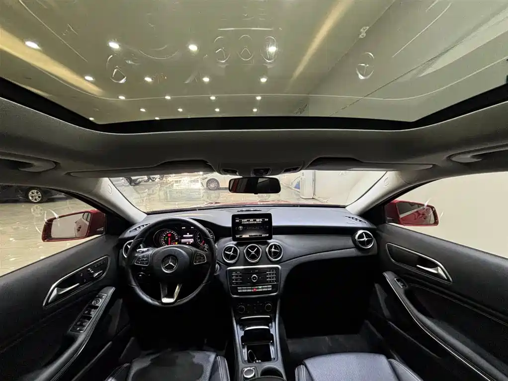 Mercedes-Benz GLA GLA 200 Dynamic