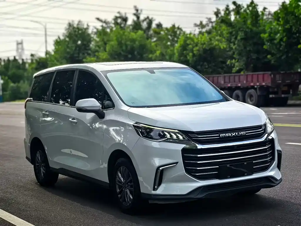 Maxus G50 大通G50 2023款 PLUS 1.5 T 幸福推荐自动护航版